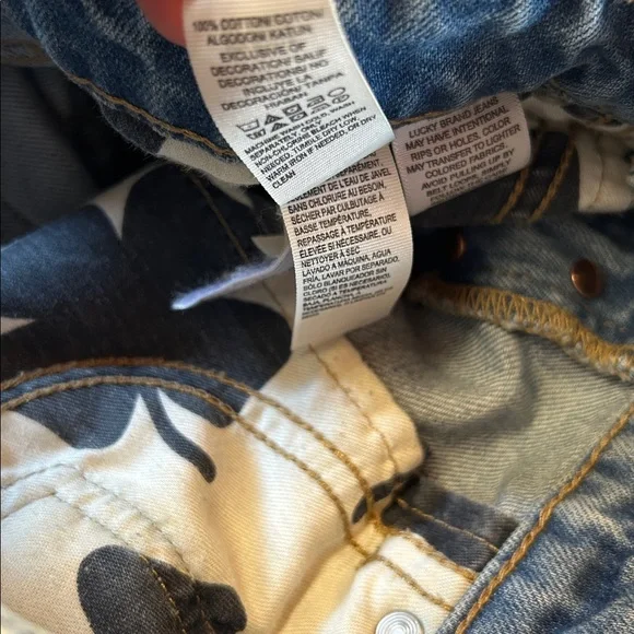 LUCKY BRAND Sienna Slim Distressed Jeans with Embroidered Floral Details - Picture 12 of 12